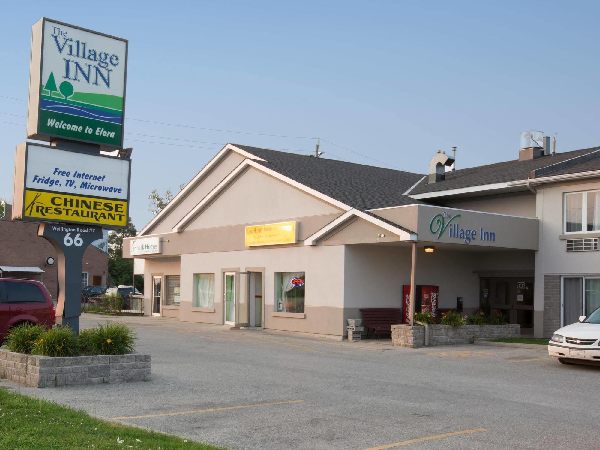 The Village Inn Elora Ngoại thất bức ảnh